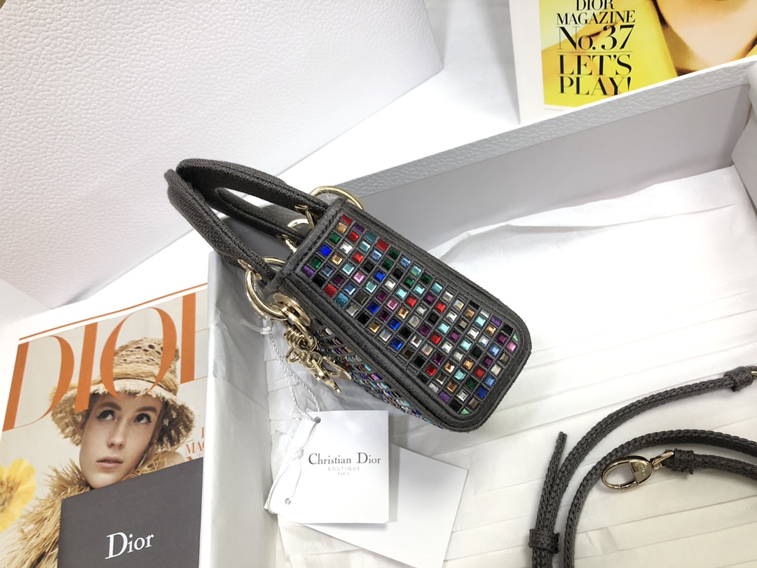 lady D*or micro bag