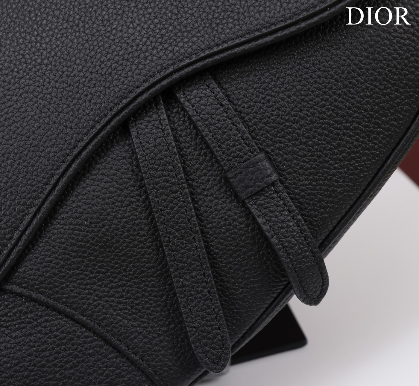 D*or saddle bag