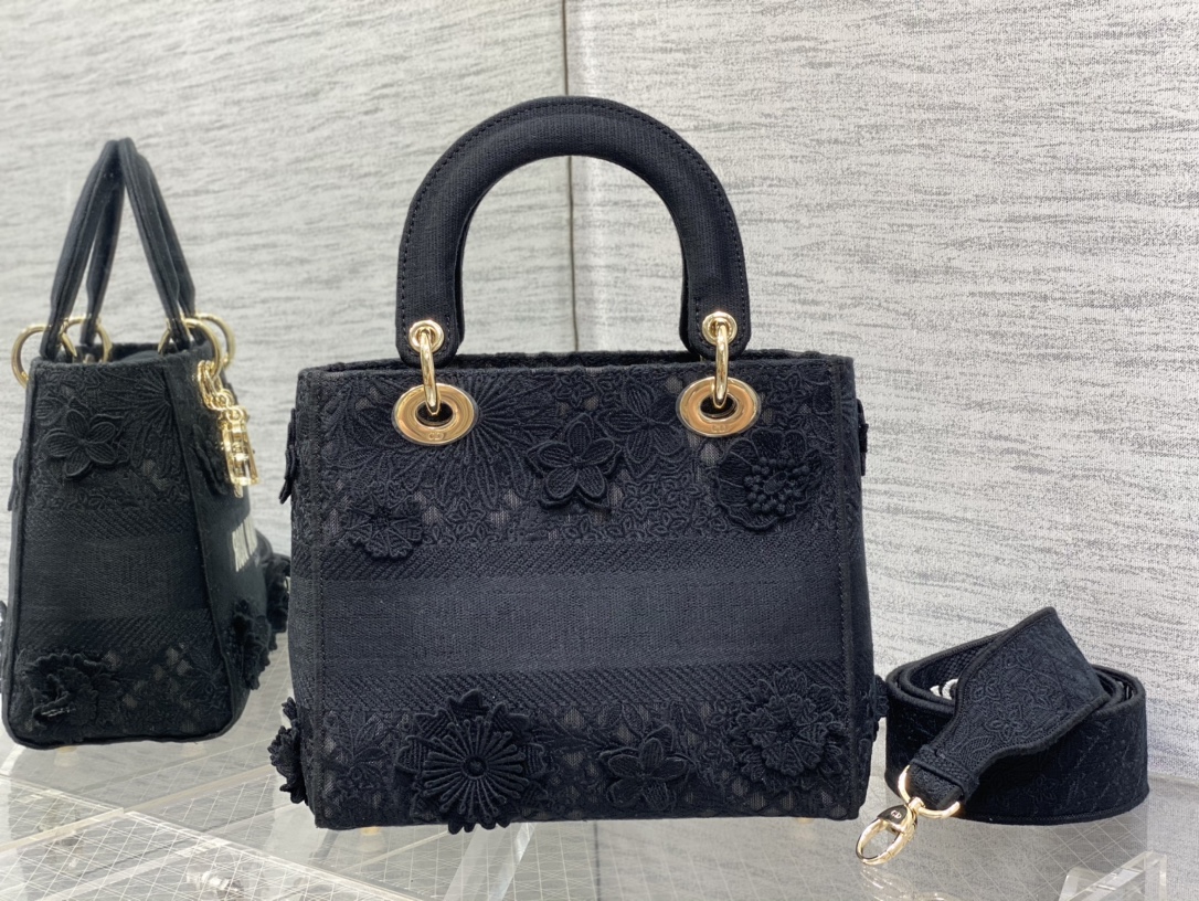 D*or medium lady d-lite bag