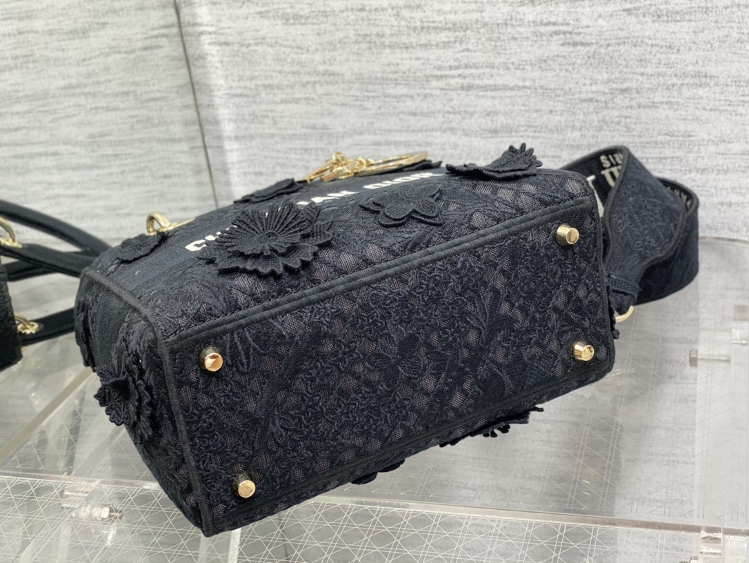 D*or medium lady d-lite bag