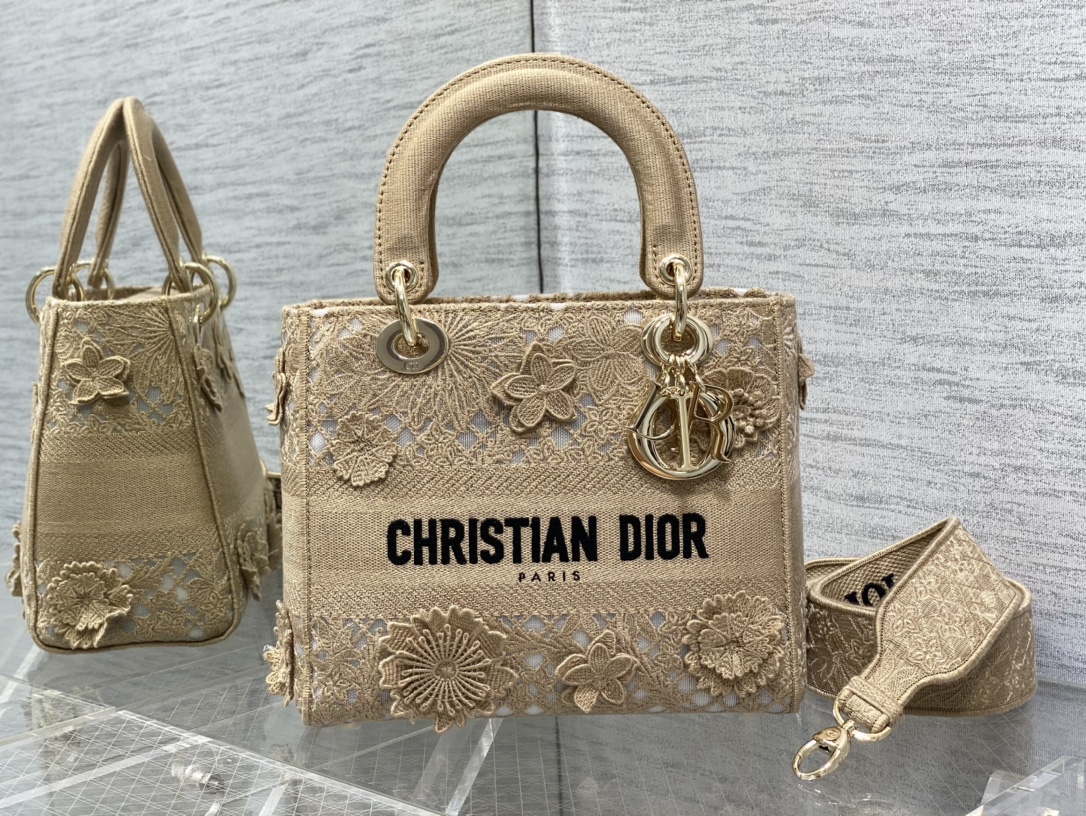 D*or medium lady d-lite bag