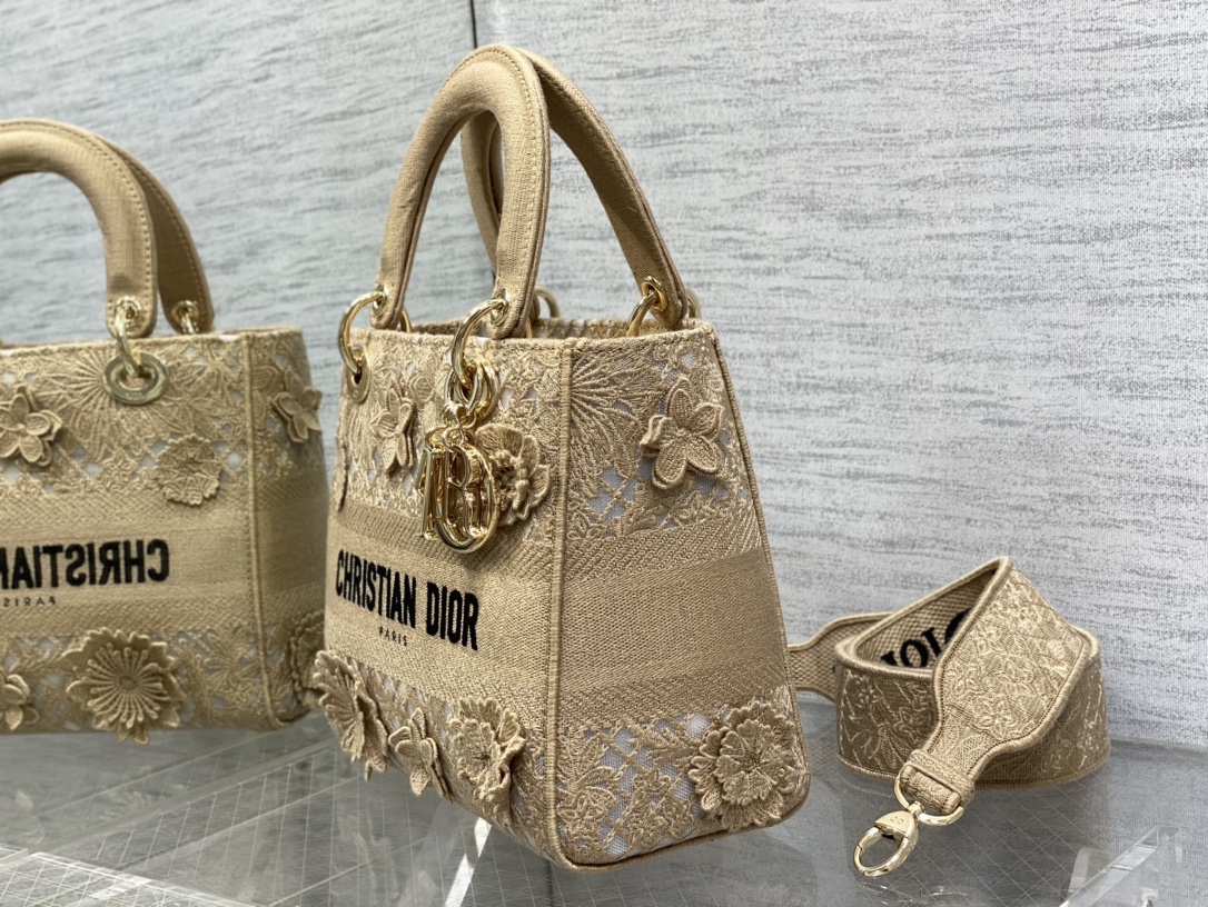D*or medium lady d-lite bag