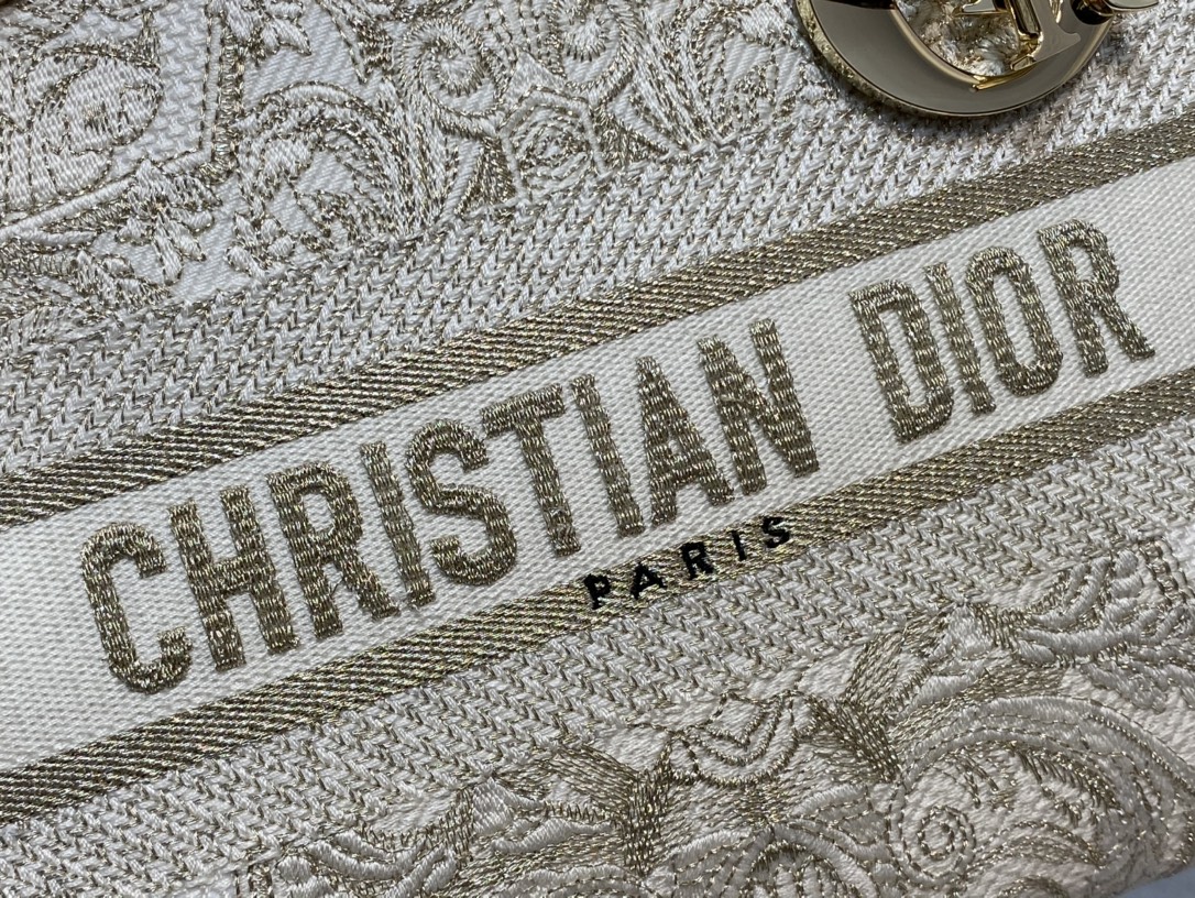 D*or medium lady d-lite bag