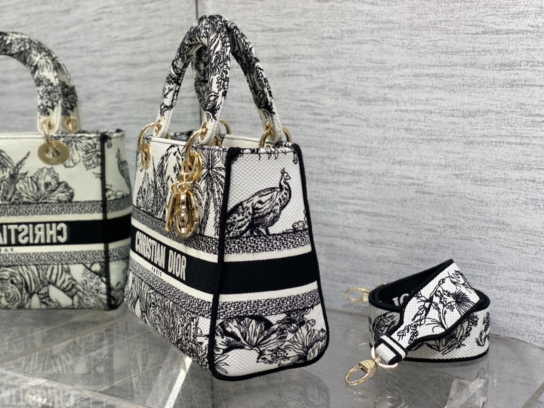 D*or medium lady d-lite bag