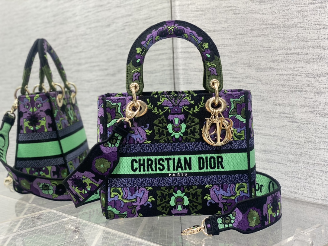D*or medium lady d-lite bag