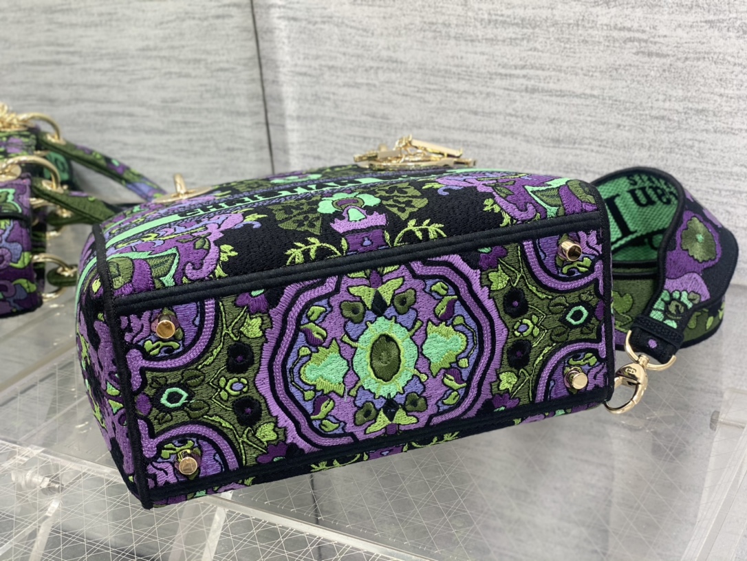 D*or medium lady d-lite bag