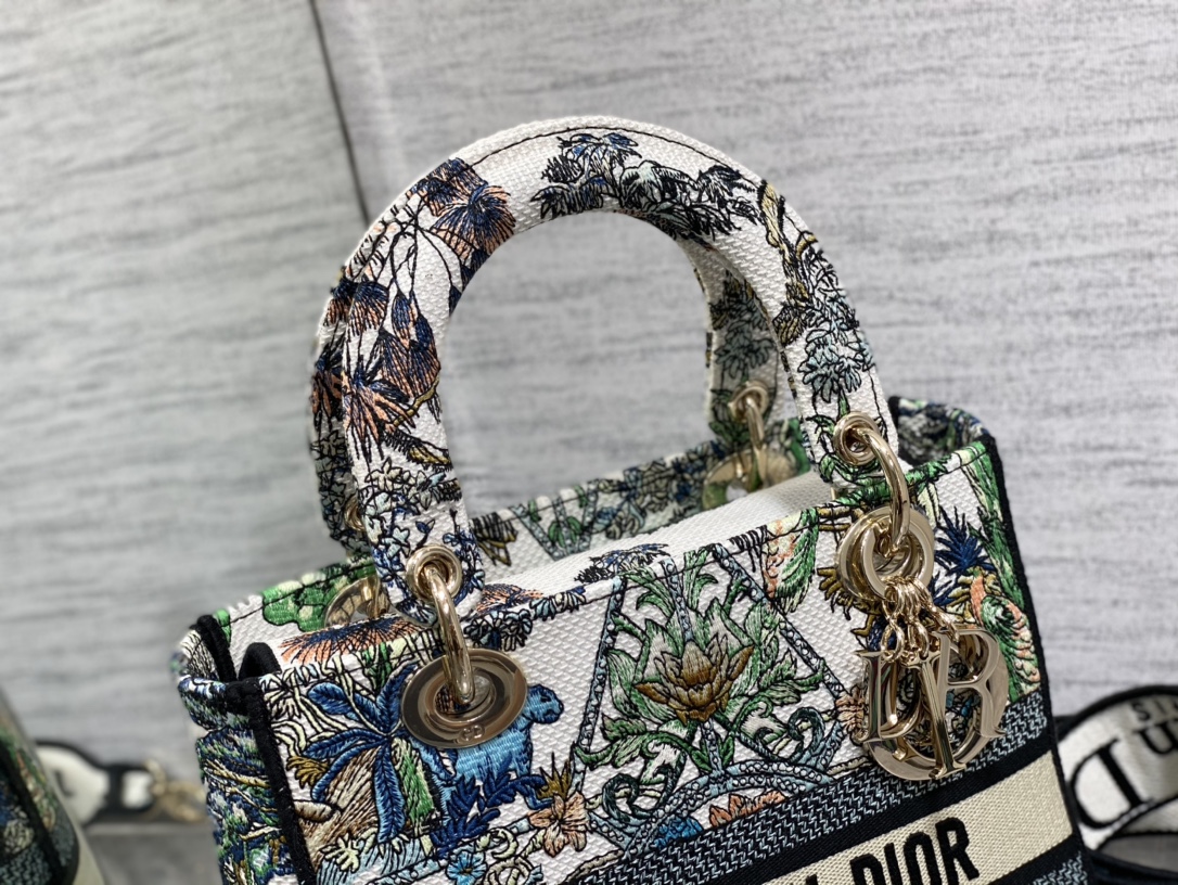 D*or medium lady d-lite bag