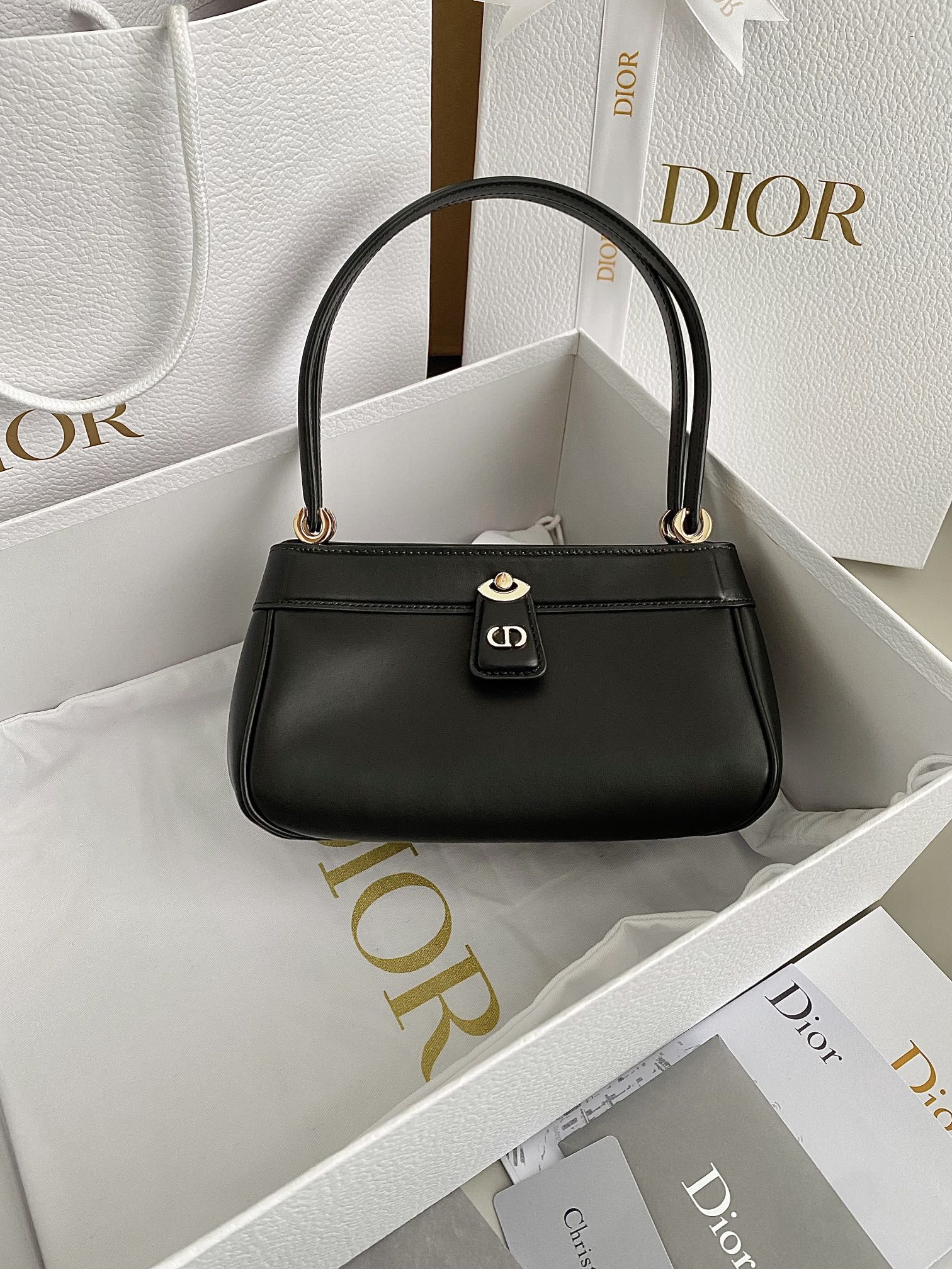small D*or key bag