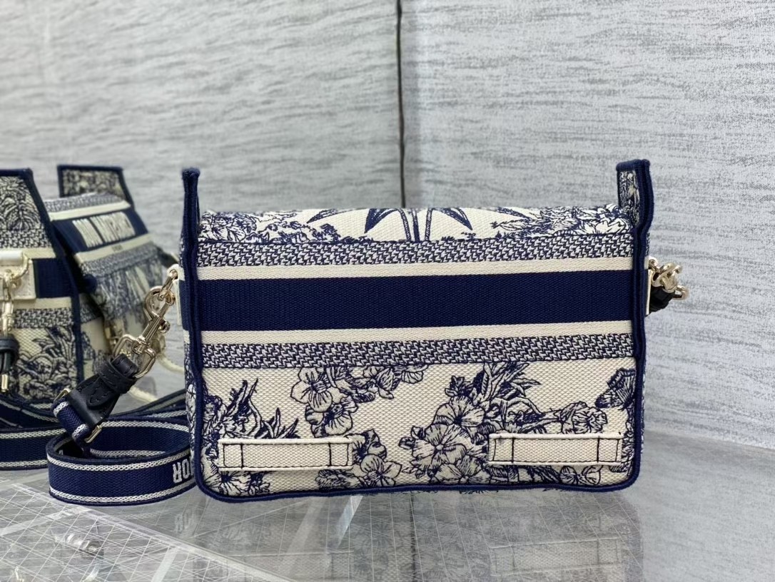 small D*orcamp bag