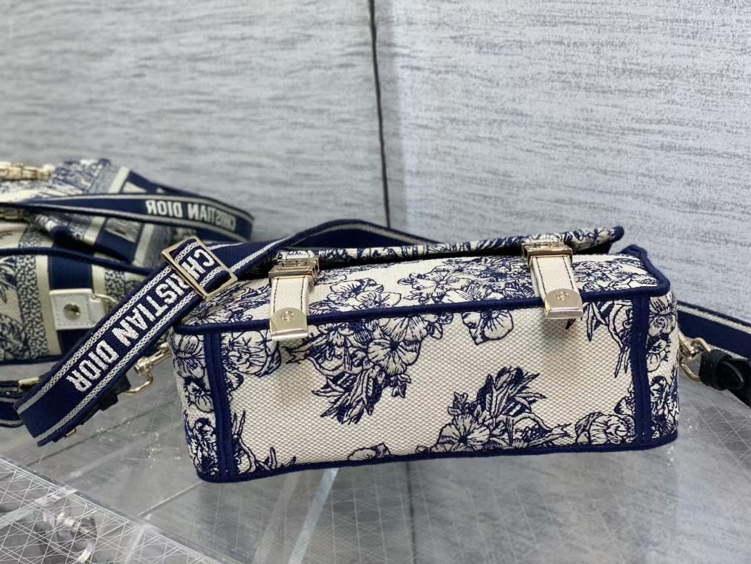 small D*orcamp bag
