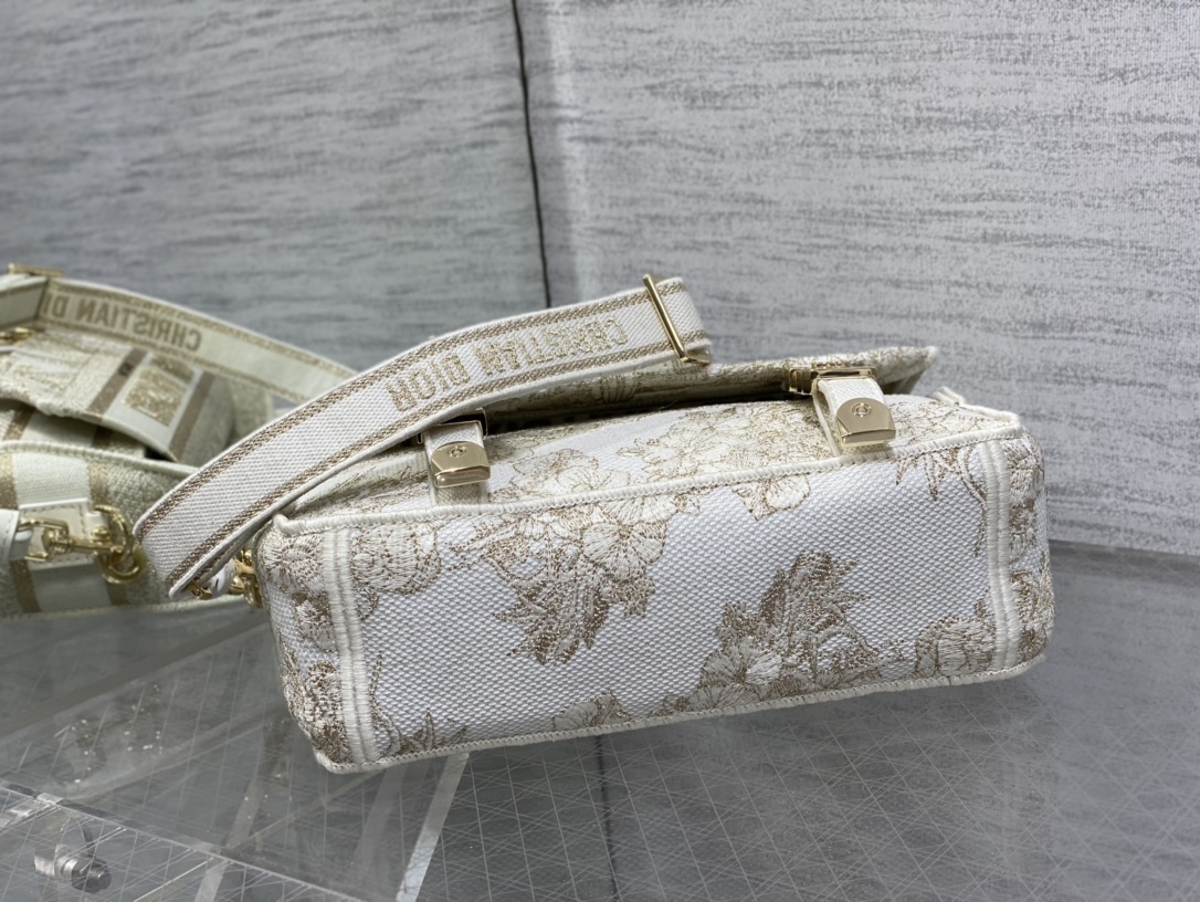small D*orcamp bag