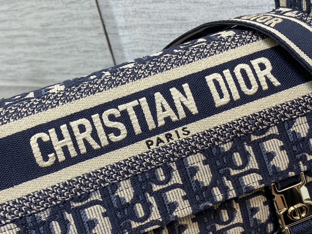 small D*orcamp bag