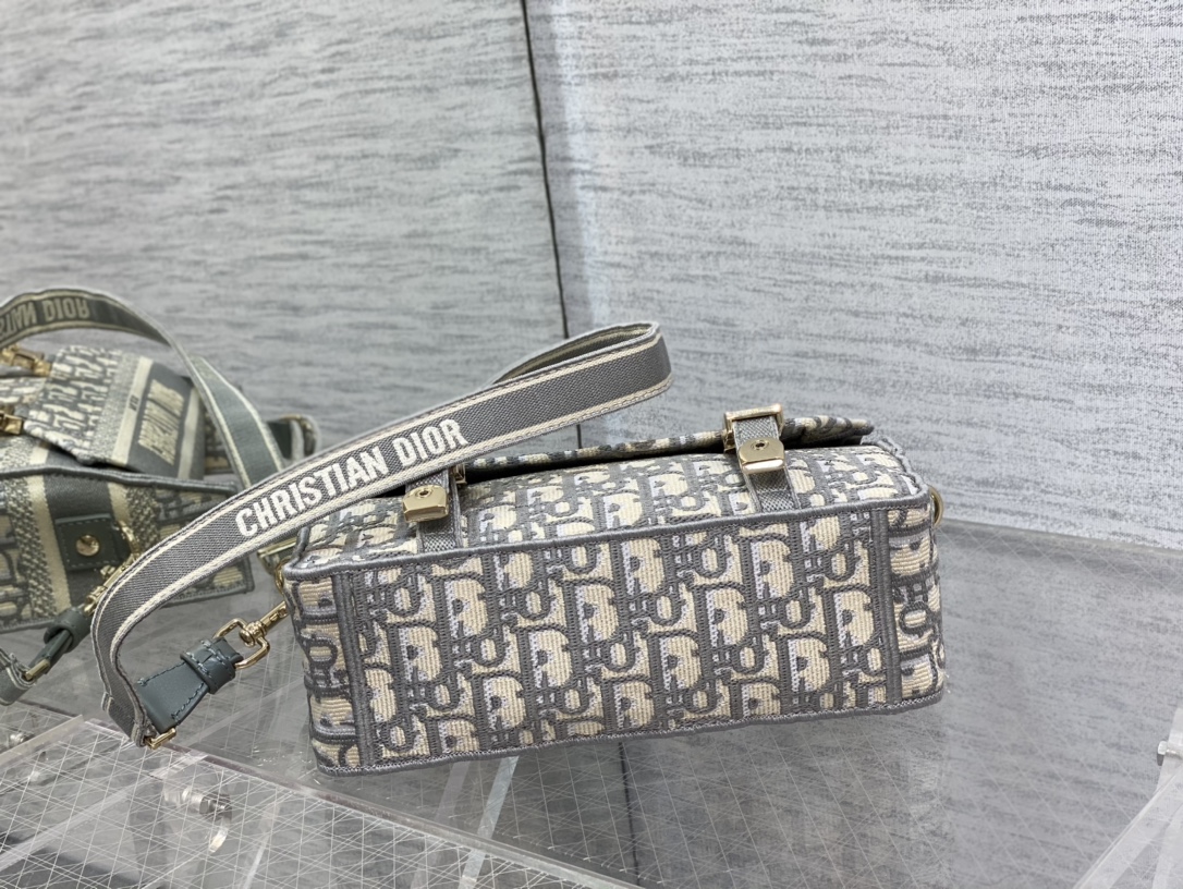 small D*orcamp bag