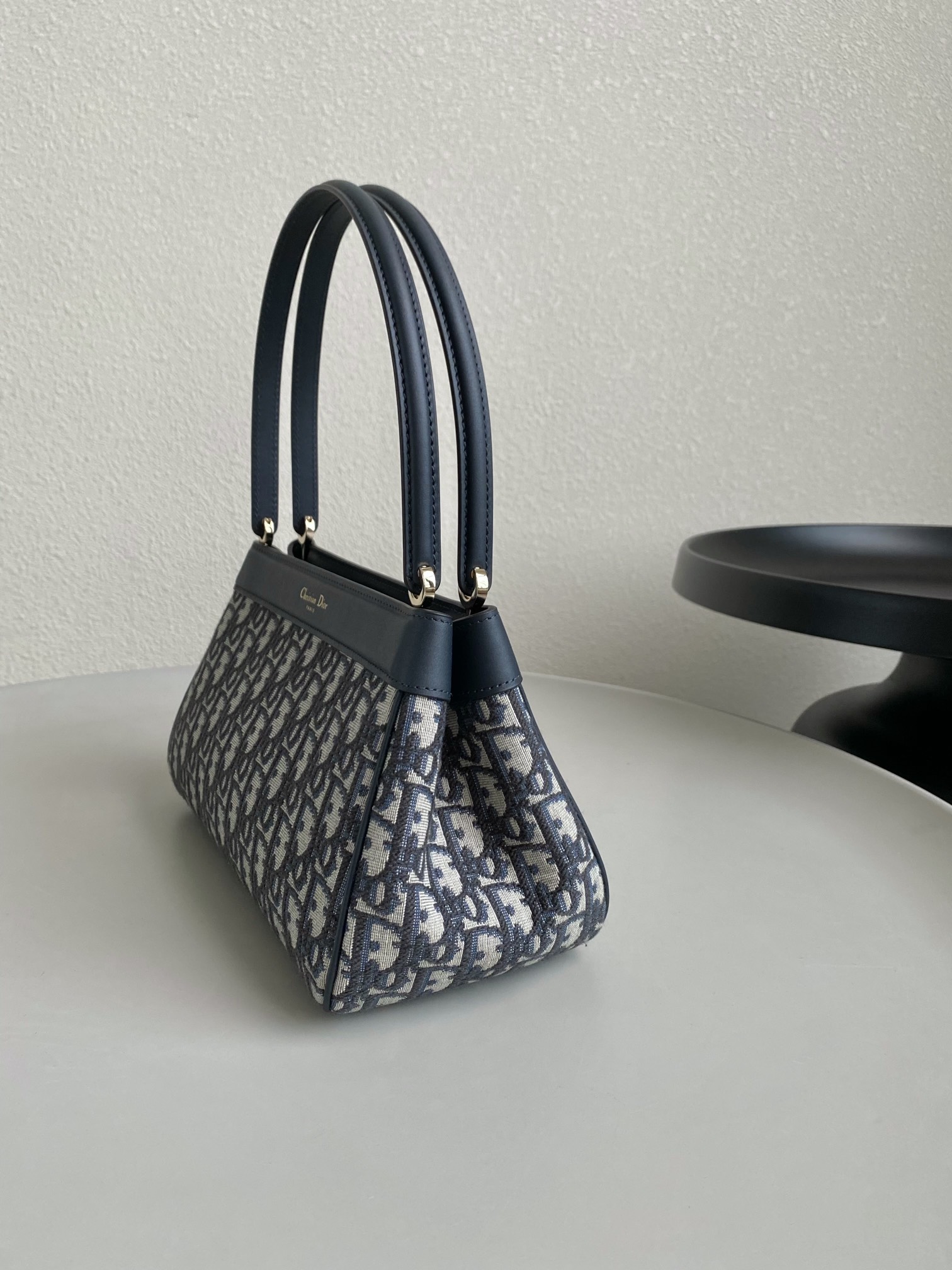 medium D*or key bag