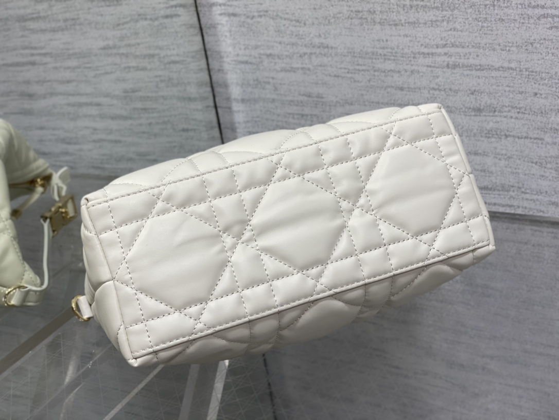 medium D*ortravel nomad pouch