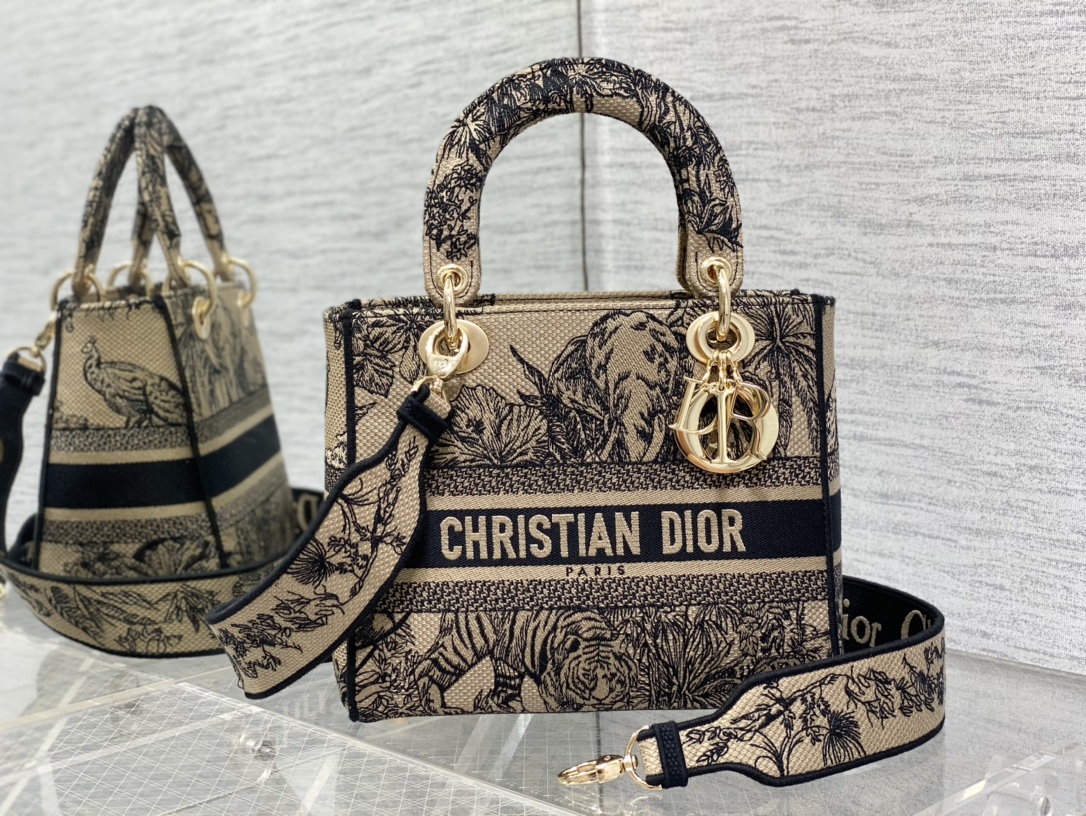 D*or medium lady d-lite bag