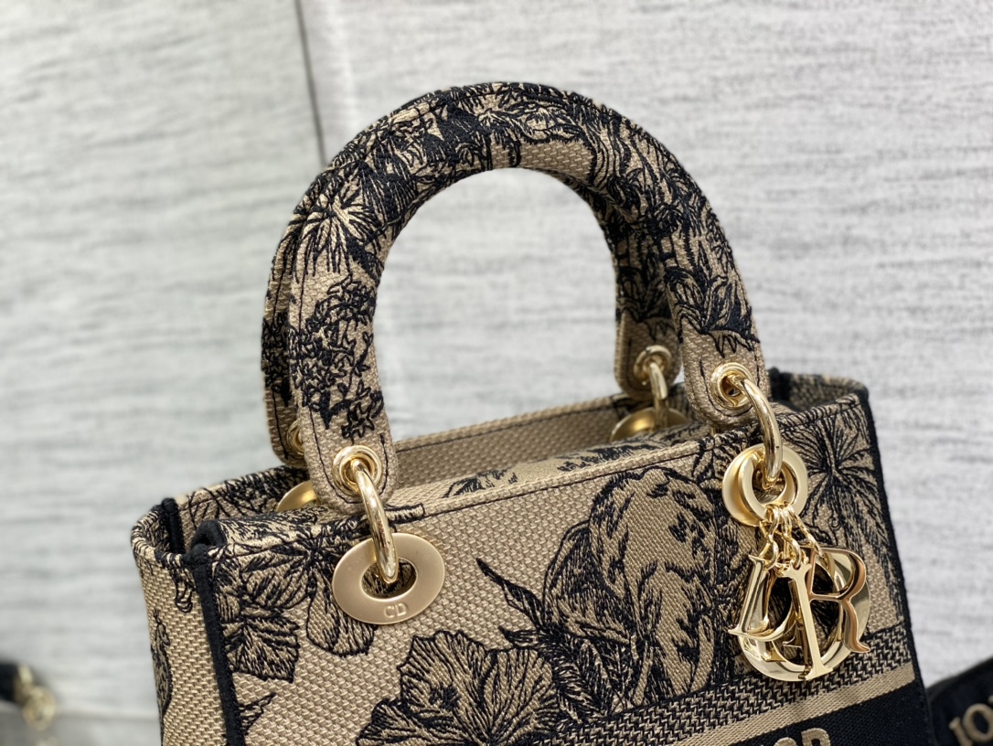 D*or medium lady d-lite bag