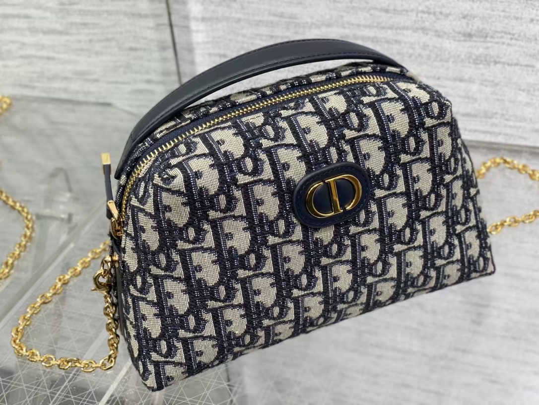 D*or 30 montaigne bag