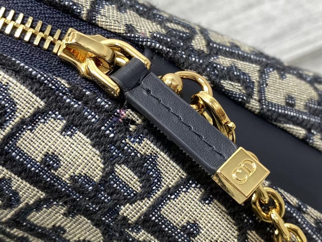 D*or 30 montaigne bag
