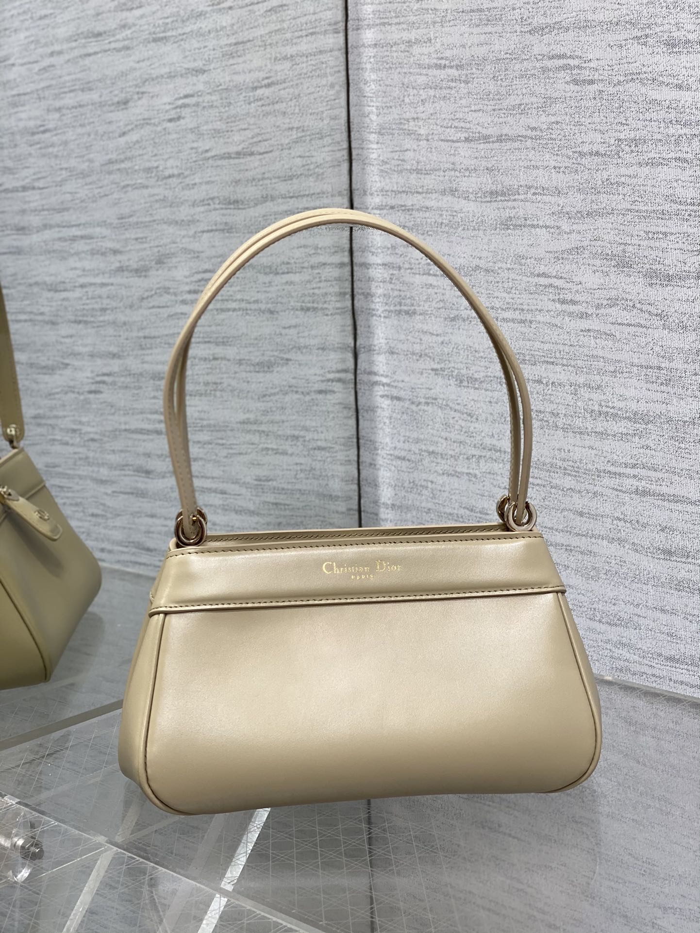 small D*or key bag
