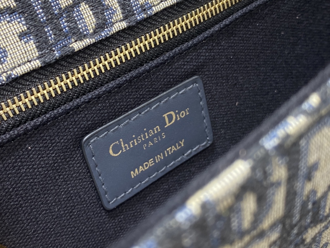 D*or 30 montaigne