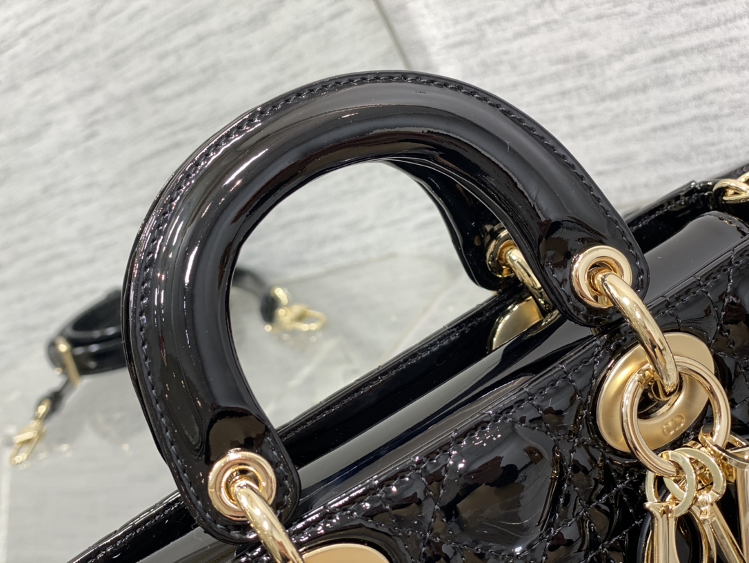 SMALL LADY D-JOY BAG