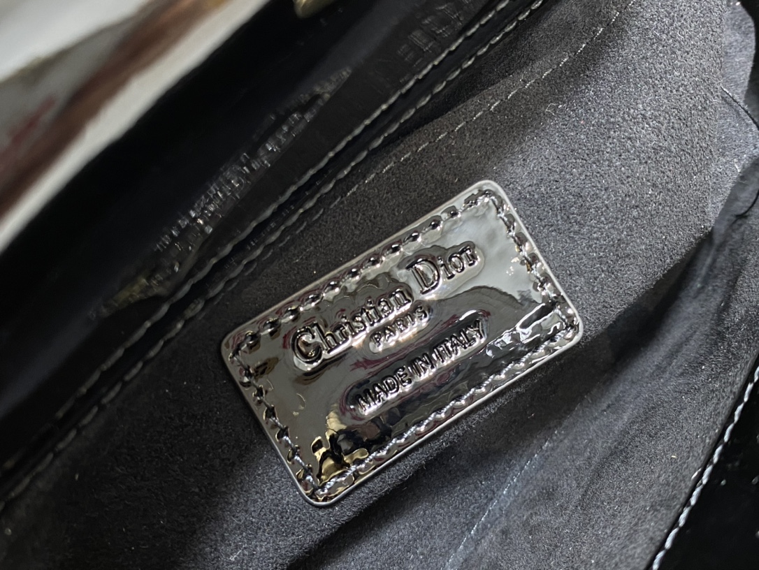 SMALL LADY D-JOY BAG
