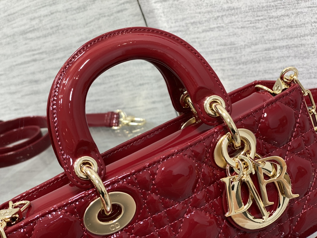 SMALL LADY D-JOY BAG