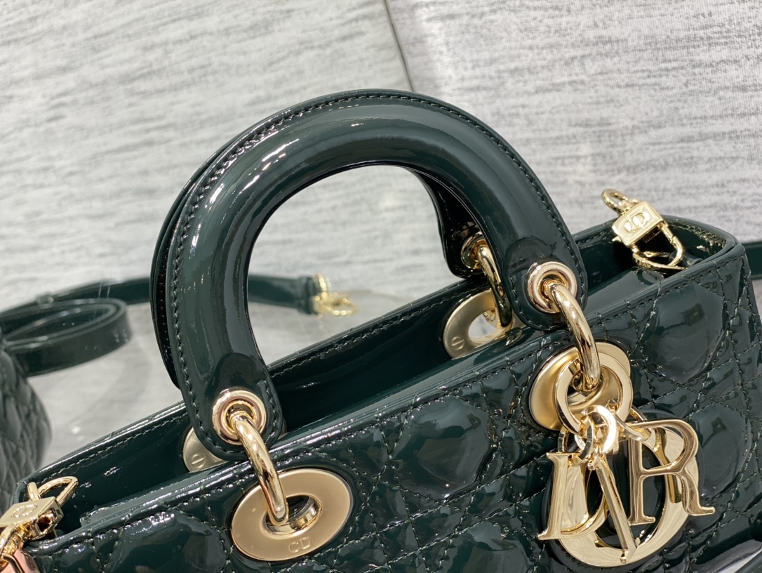 SMALL LADY D-JOY BAG
