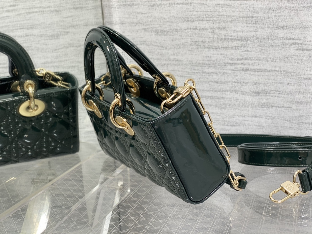SMALL LADY D-JOY BAG