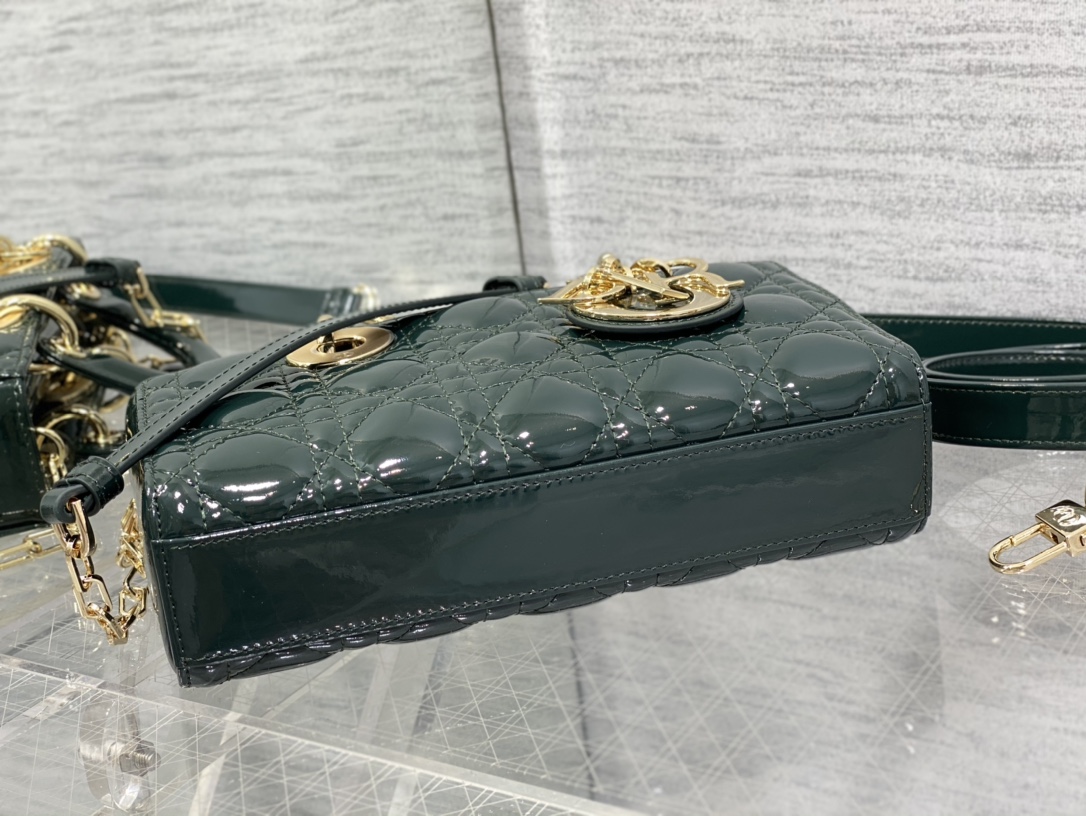 SMALL LADY D-JOY BAG