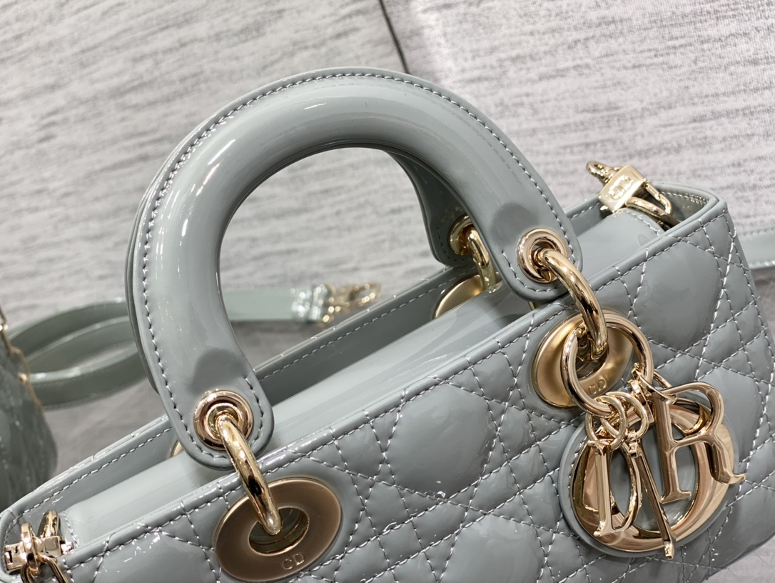 SMALL LADY D-JOY BAG