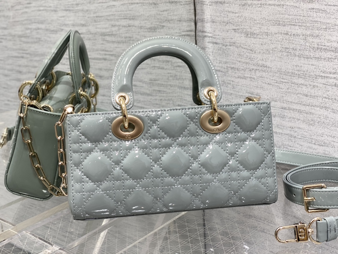 SMALL LADY D-JOY BAG