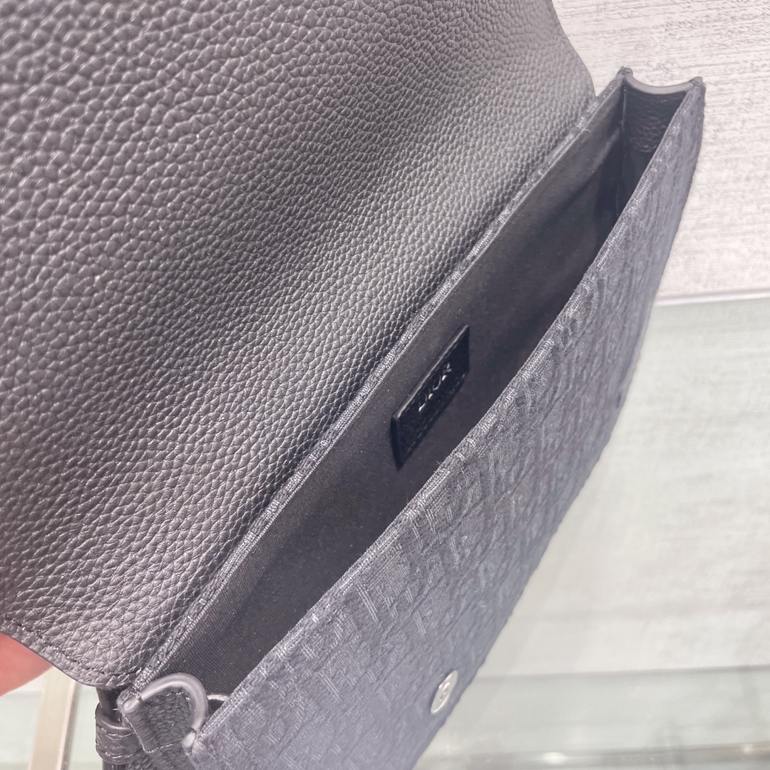 D*or oblique saddle pouch