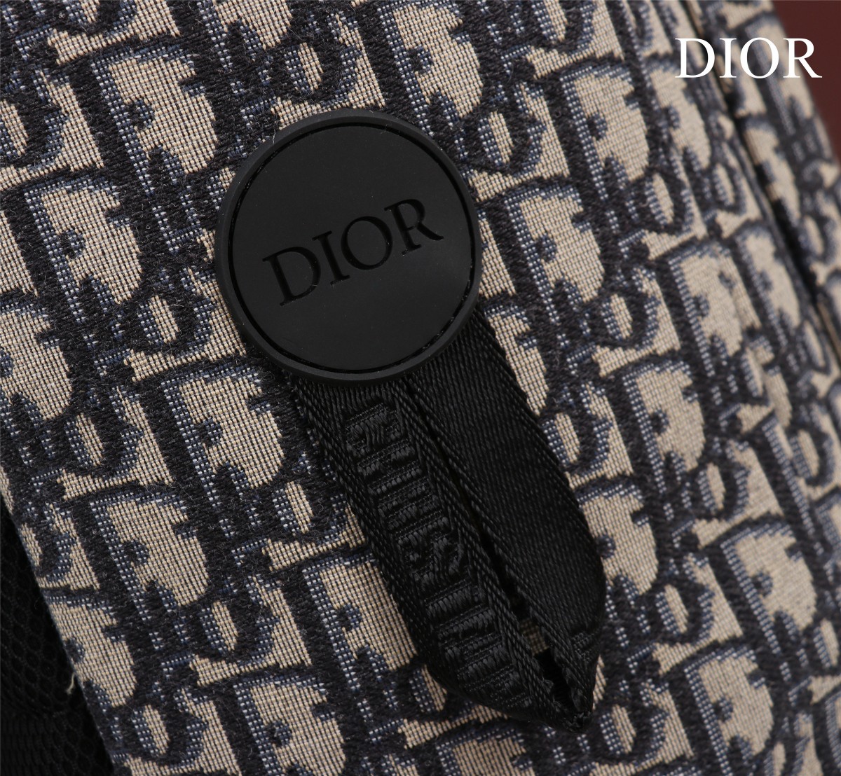 D*or explorer backpack