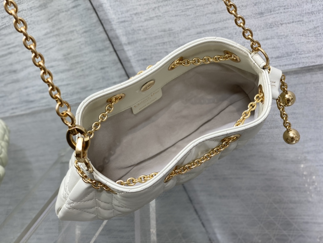 small D*or ammi bag