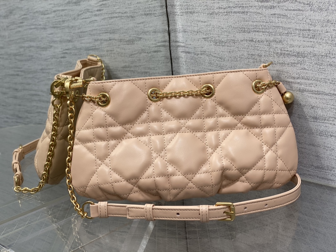 small D*or ammi bag