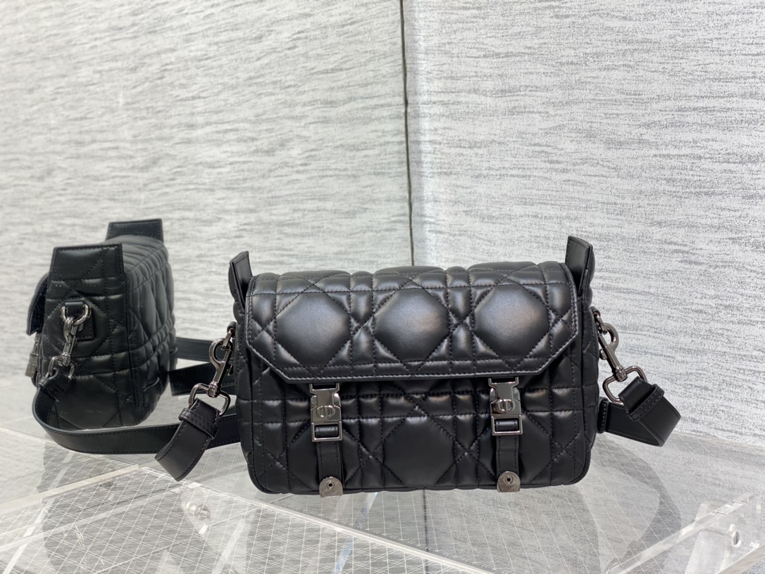 small D*orcamp bag