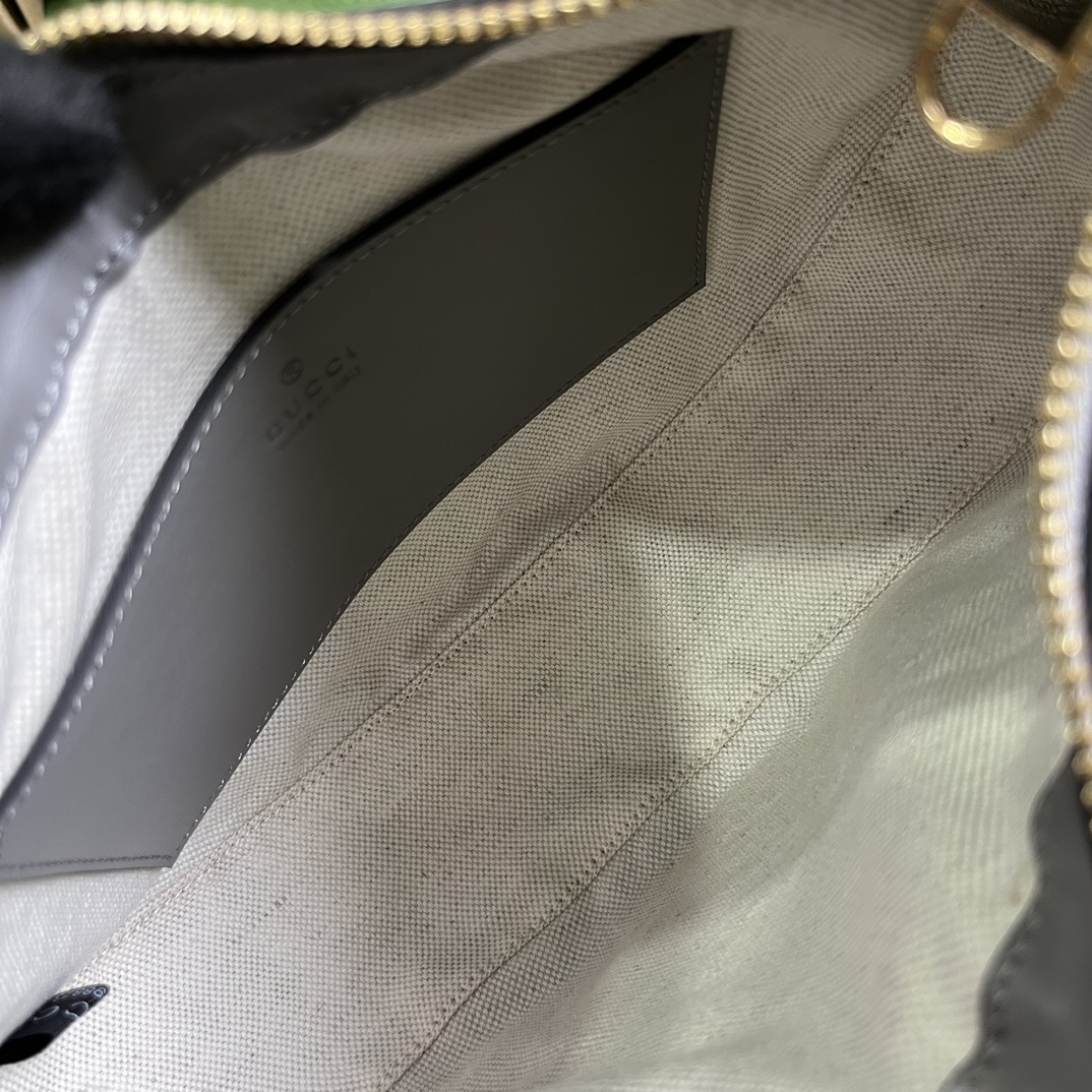 G*u*i gg matelassÉ small shoulder bag