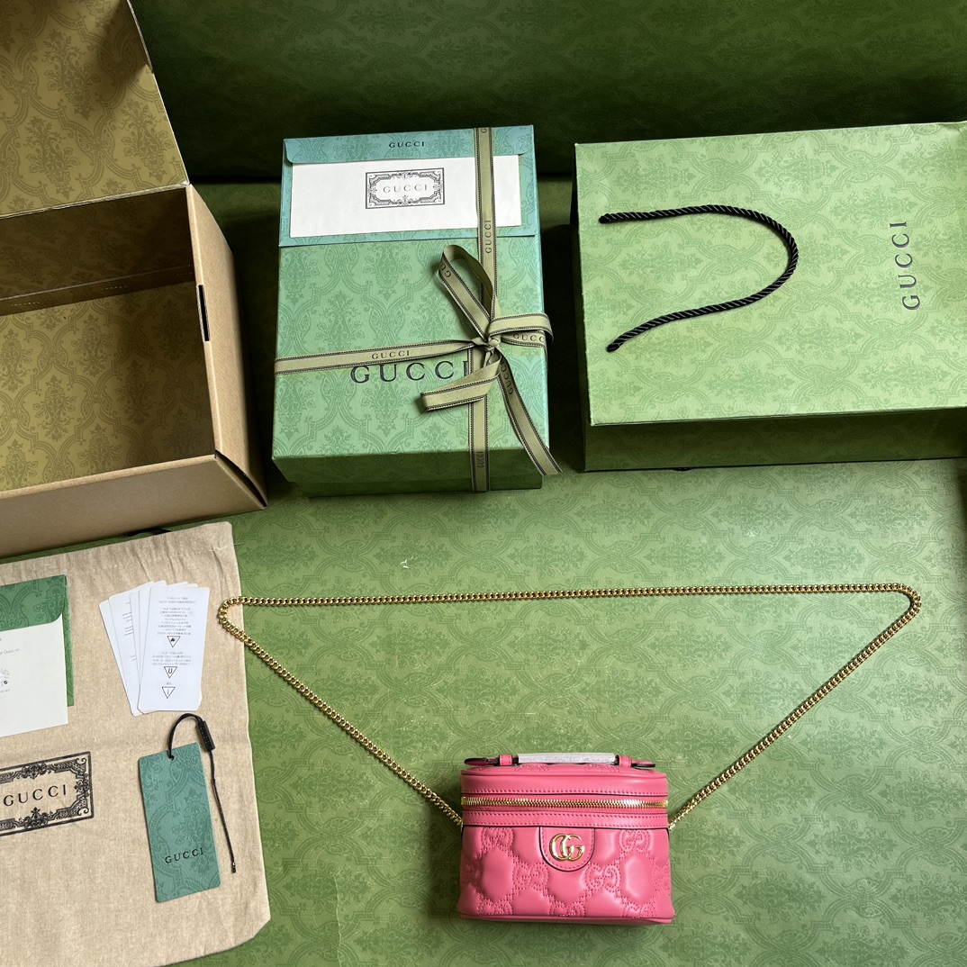 G*u*i gg matelassÉ top handle mini bag