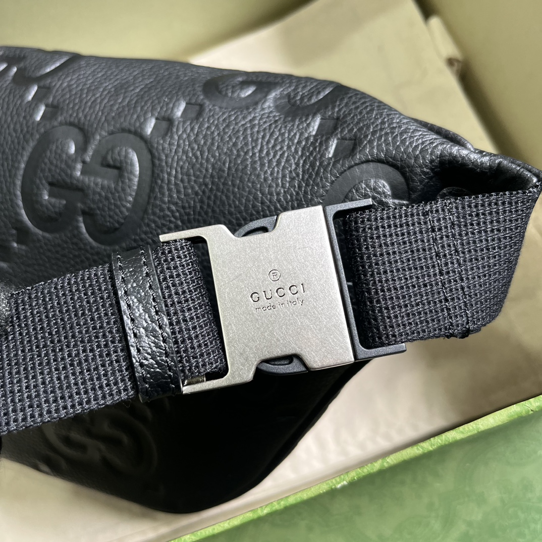 G*u*i jumbo gg belt bag