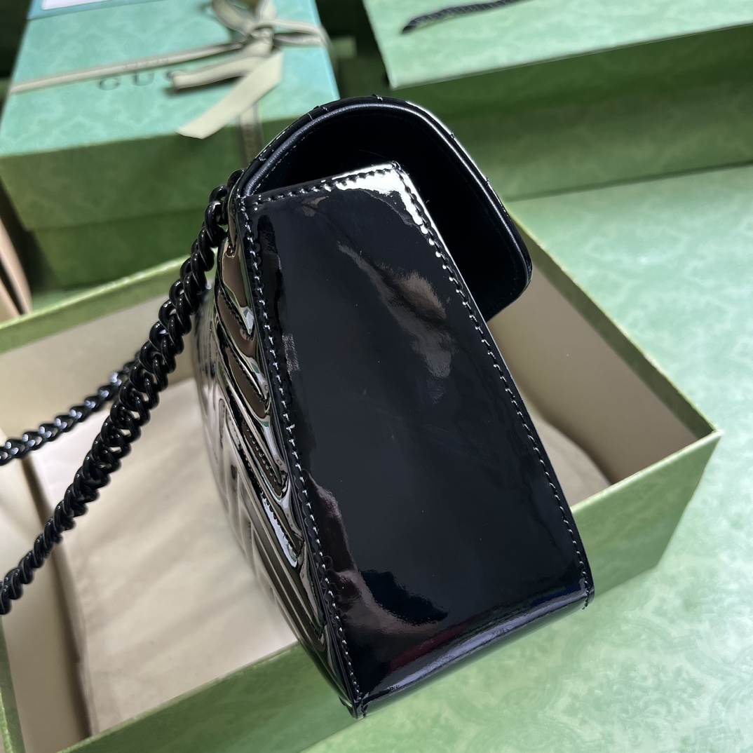 G*u*i gg marmont small shoulder bag