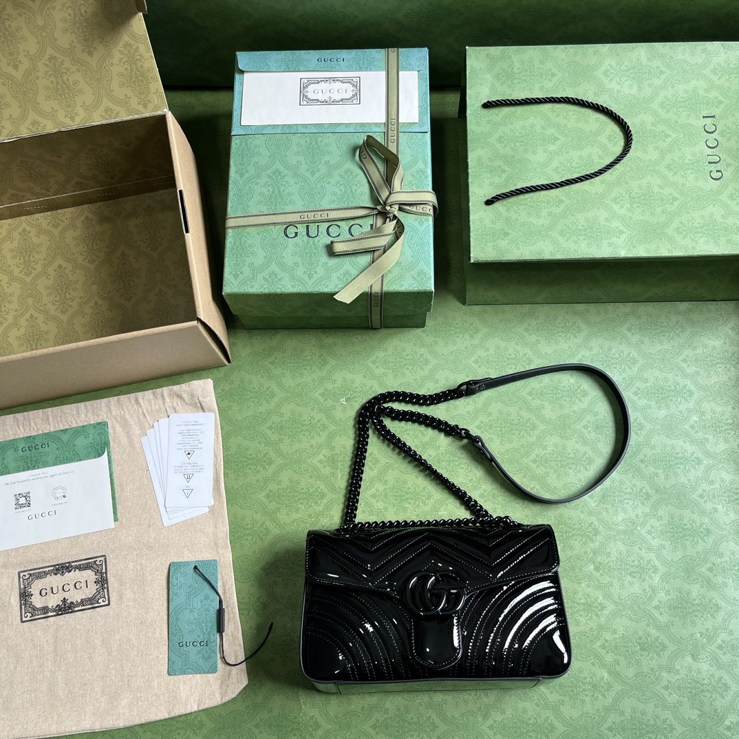G*u*i gg marmont small shoulder bag