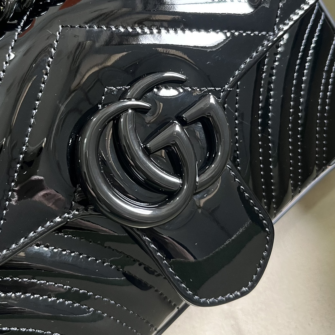 G*u*i gg marmont mini shoulder bag
