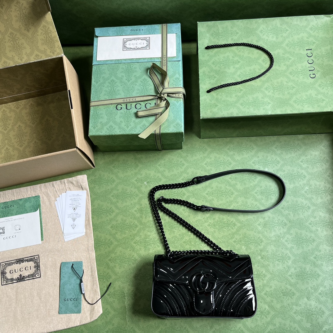 G*u*i gg marmont mini shoulder bag