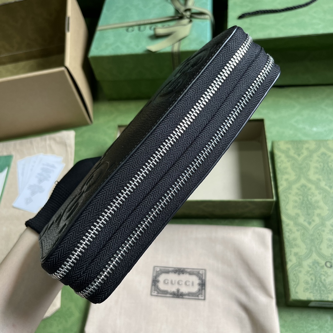 G*u*i jumbo gg travel document case