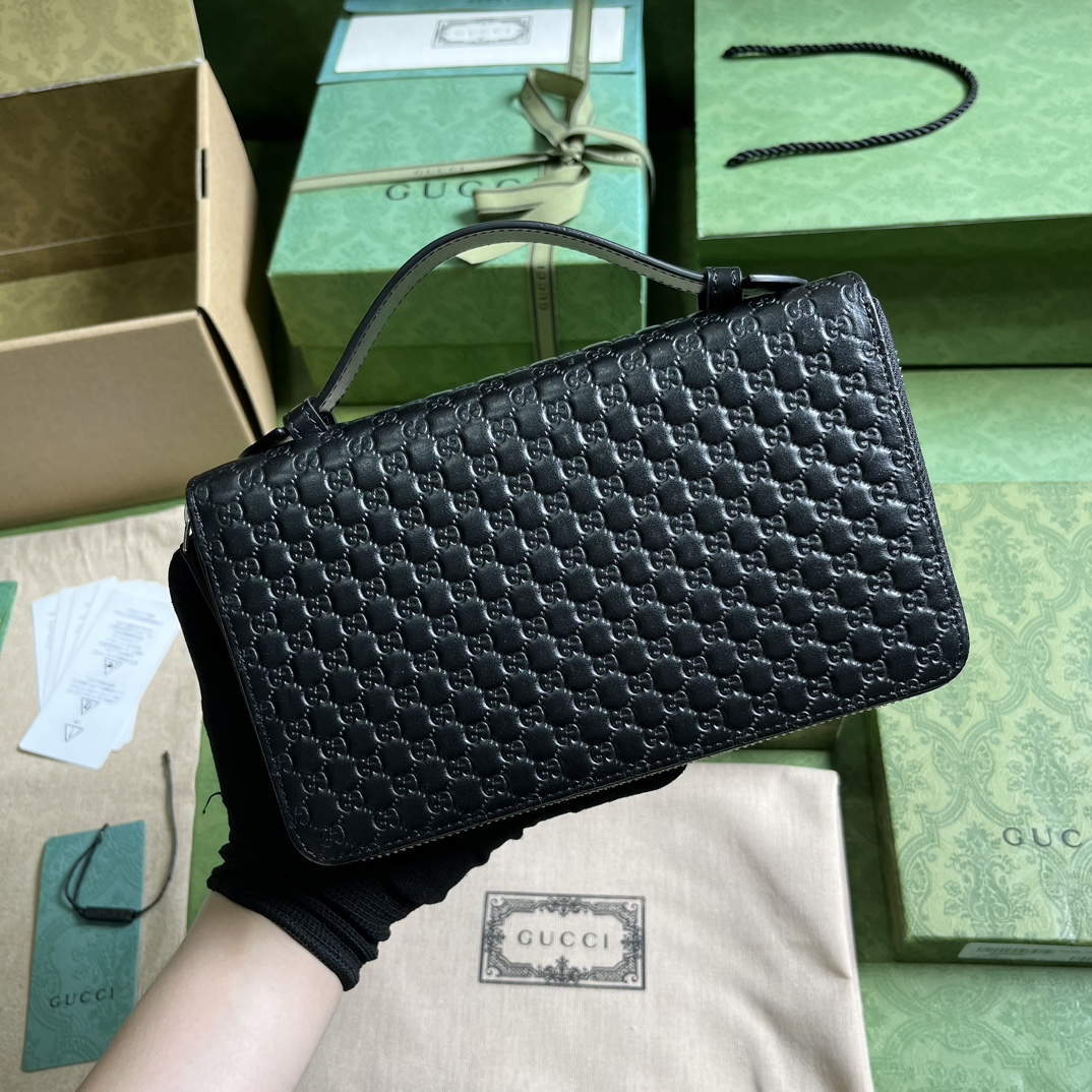 G*u*i jumbo gg travel document case