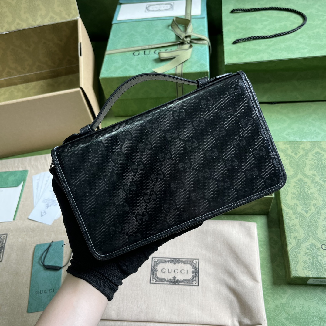 G*u*i jumbo gg travel document case