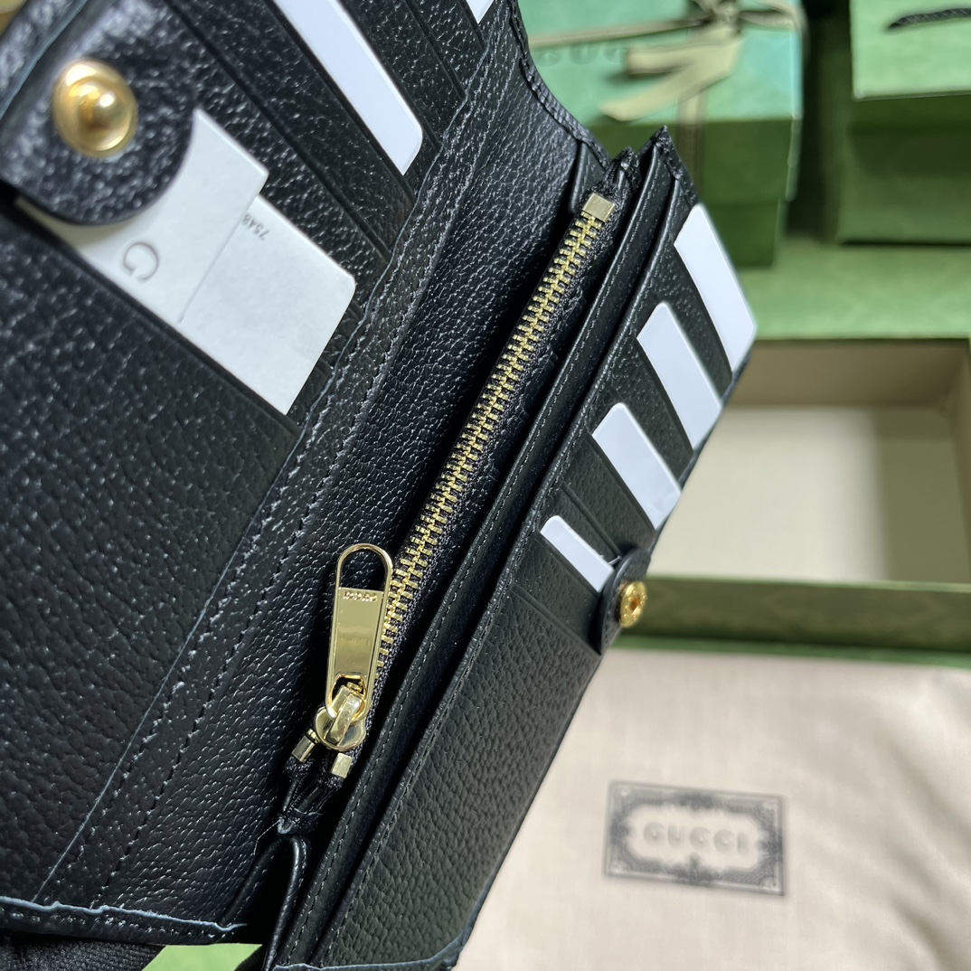 G*u*i long wallet with horsebit