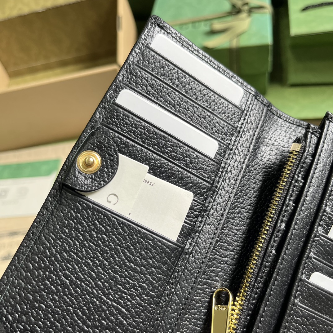 G*u*i long wallet with horsebit